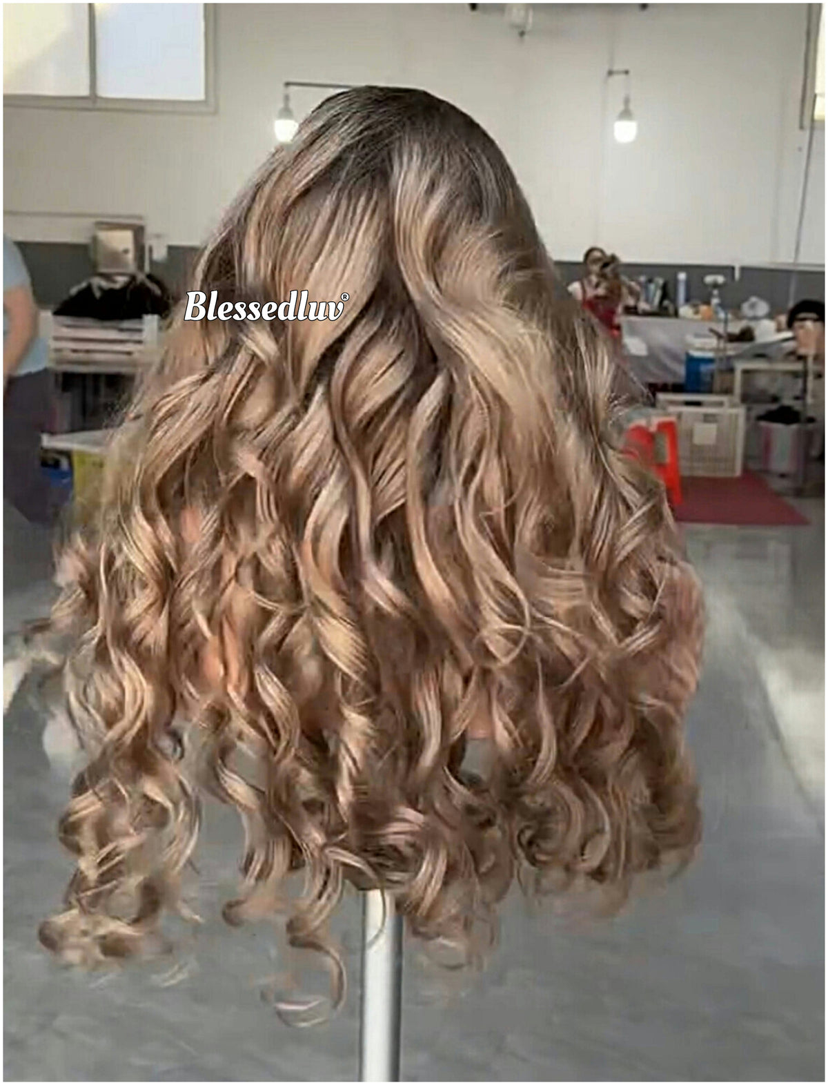 Martina  –  Balayage Glueless Wig | Choose Lagos or Standard Hairline