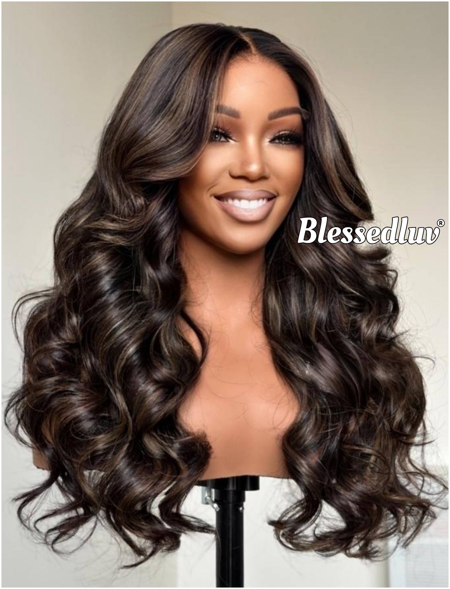 Sienna – Glueless Layered HD 5x5 Closure Lace Wig in Highlights, Ready to Wear-Blessedluv.com-Brazilianweave.com